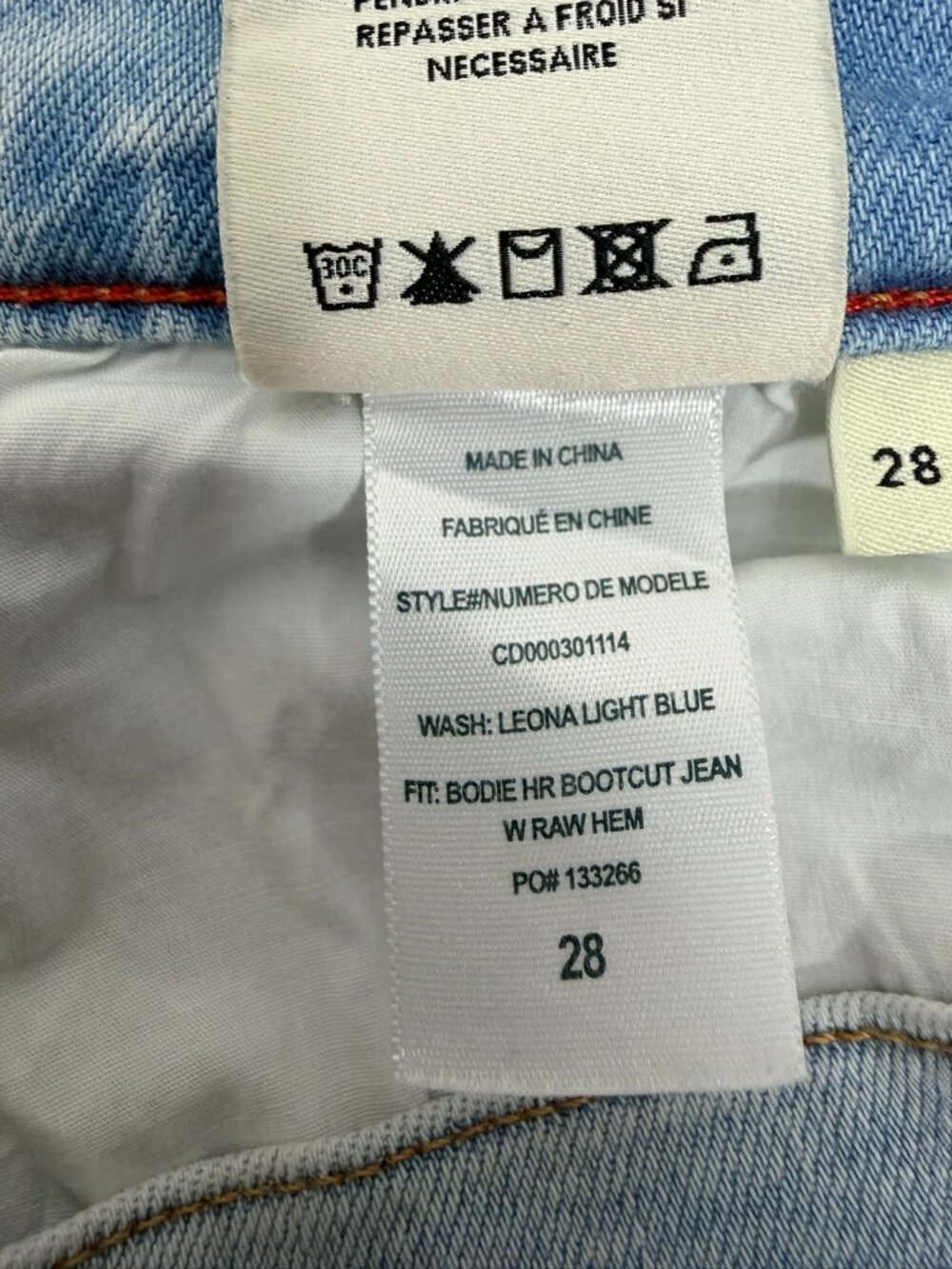 Alice+Olivia High Rise Bootcut Jeans Raw Hem Size 28 x 31" Light Blue - Picture 7 of 10